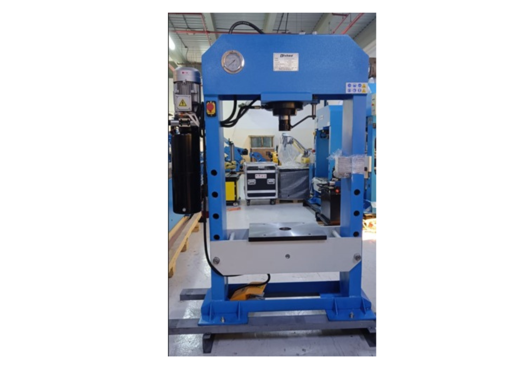 Delivered Hydraulic Press 1 1024x724