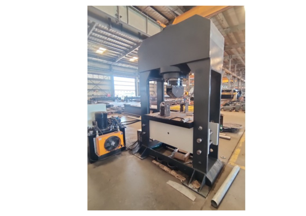 Hydraulic Press Delivered In Abu Dhabi 1024x724